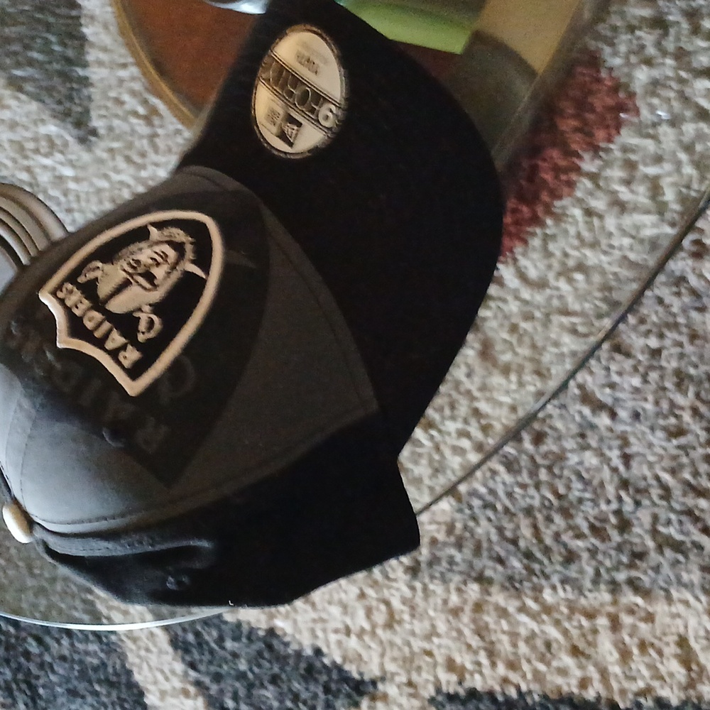 Raiders cap - Picture 2 of 2